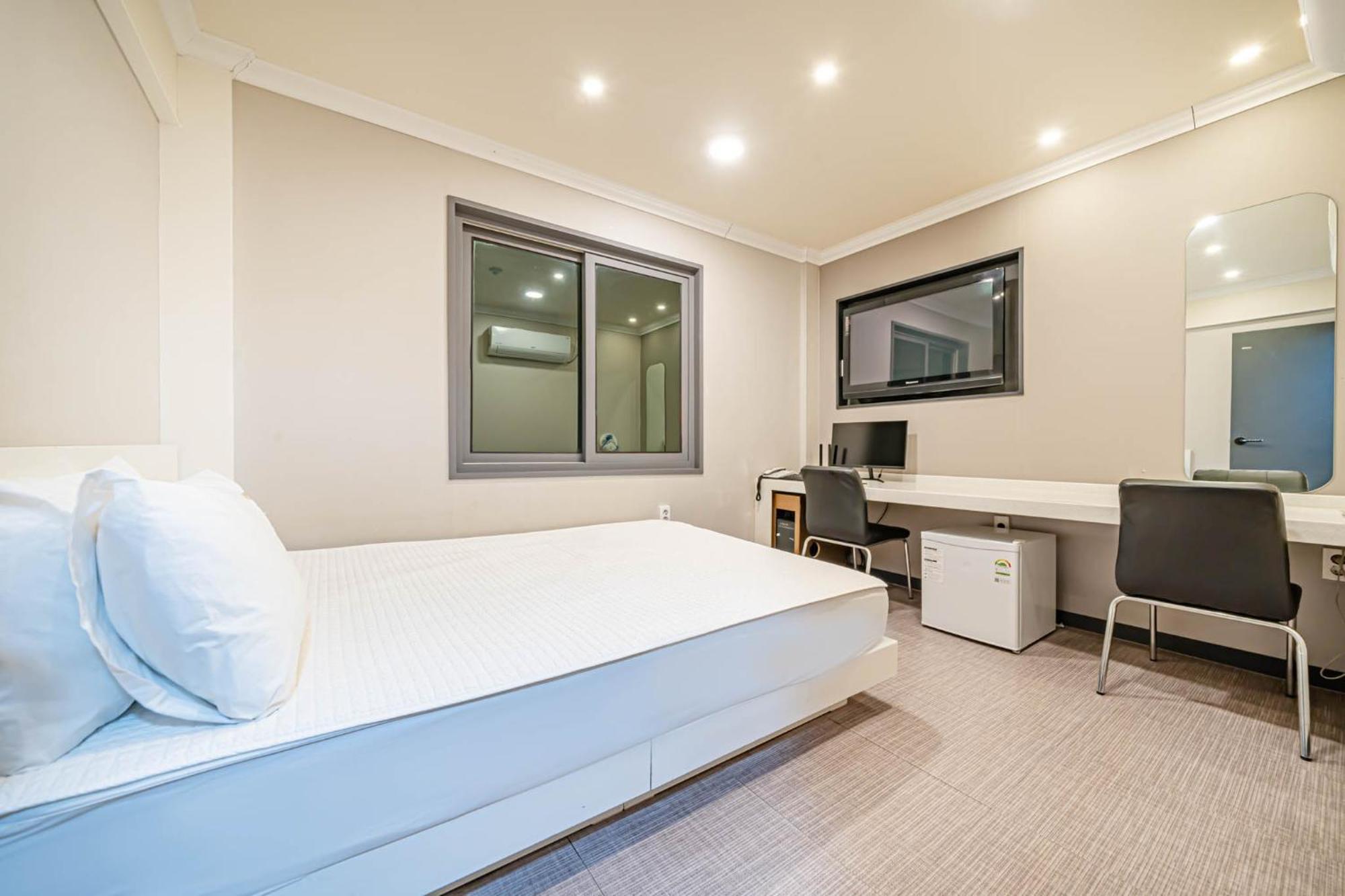 Top Motel Busan Buitenkant foto